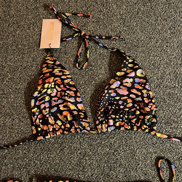Missguided Women’s Bathing Suit - Picture 3 of 5